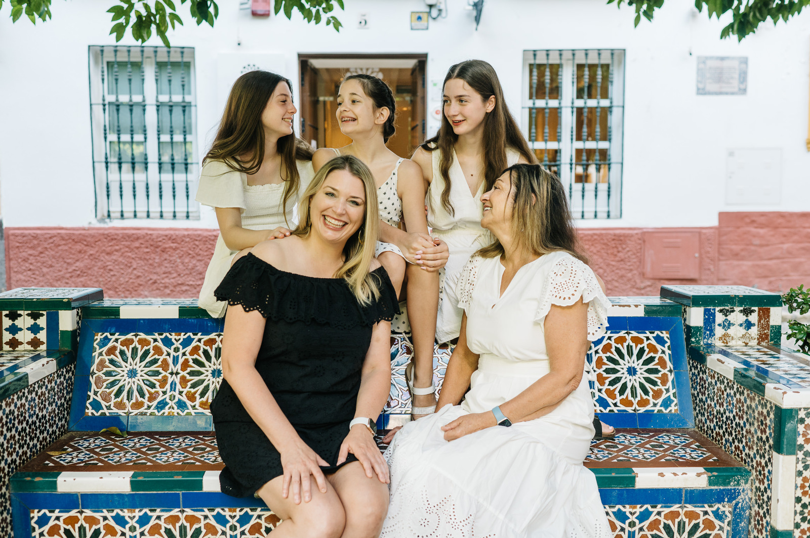 Family at Barrio Santa Cruz in Seville