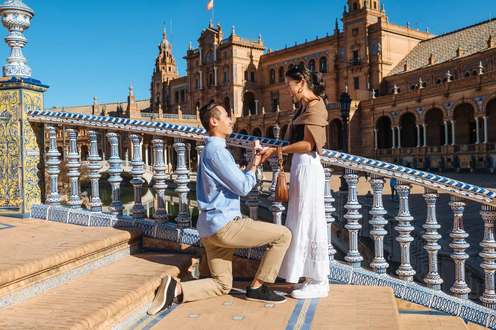 Surprise proposal at Plaza de Espana Sevilla 2