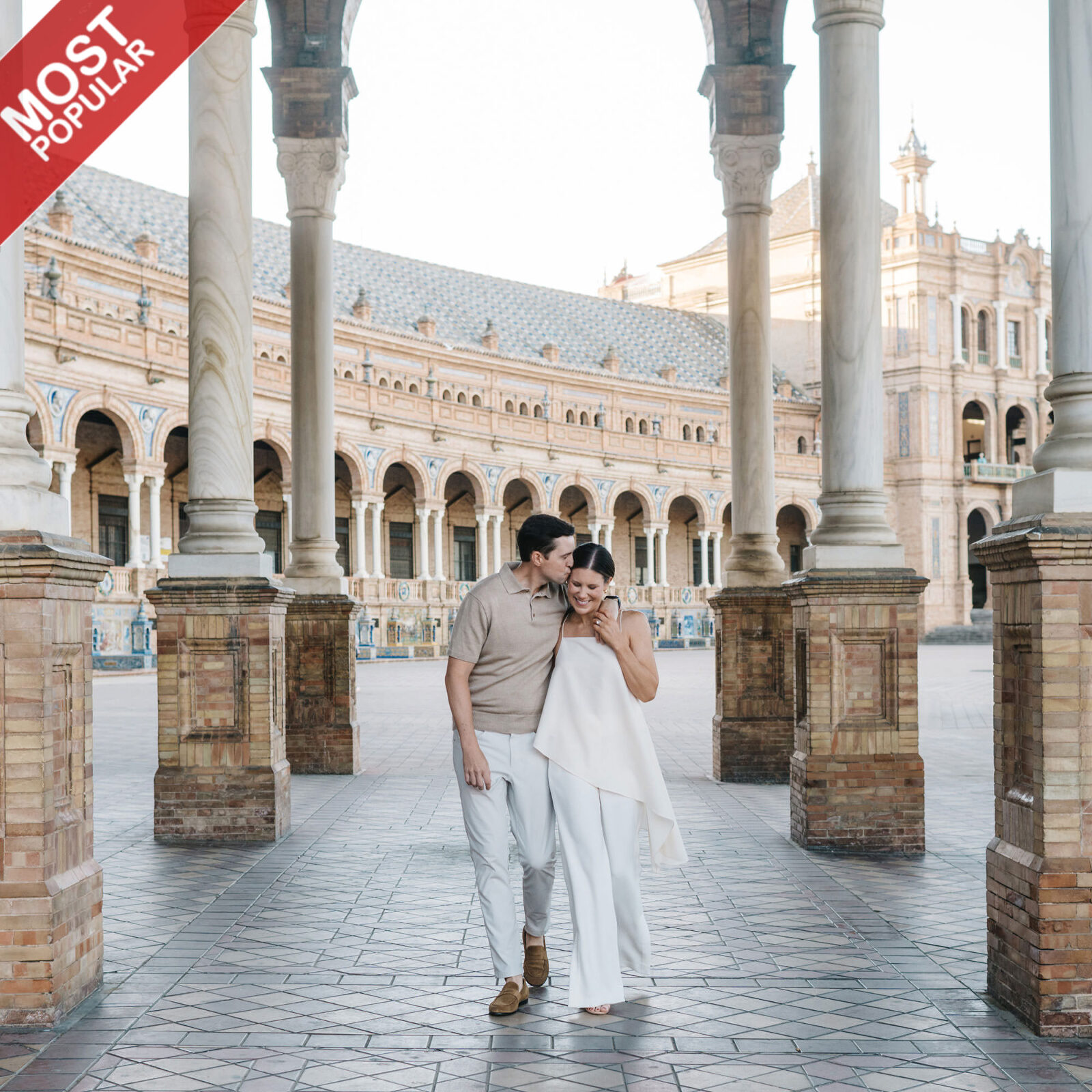 Seville photographer and Photoshoot at Plaza de España